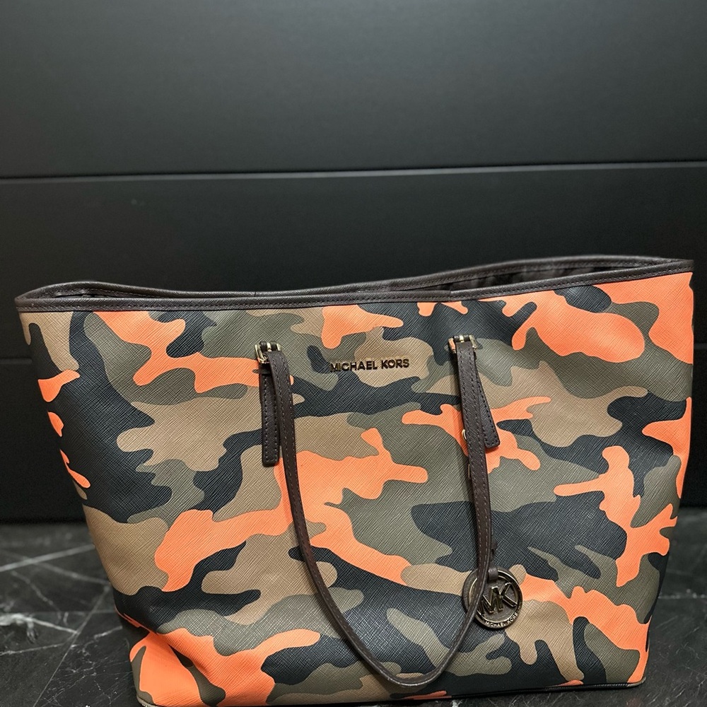 Rare Michael Kors Camouflage Tote Bag - Orange and Black